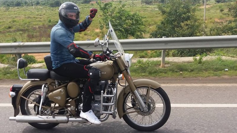 2 Tage Royal Enfield Motorrad-Tour der Skulpturenwunder von Belur und Halebid aus Bangalore