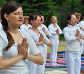 26-Daagse 200-urige 1-op-1 Individuele Yoga Docentenopleiding in Vysočina, Tsjechië - Photo 5