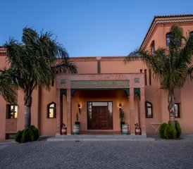 4 Day Beginner and Intermediate-Level Luxury Yoga Retreat in Albufeira, Portugal - Photo 2