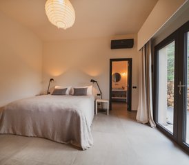 7 Day Flexible Summer Retreat in Sardinia, Italy with Private Boutique Room, Sea-view Pool, and Spa - Photo 5