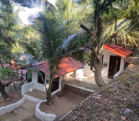 30 Day 300 Hours Traditional Ashtanga Vinyasa Yoga Teacher Training at Agonda, South Goa, India - Photo 2