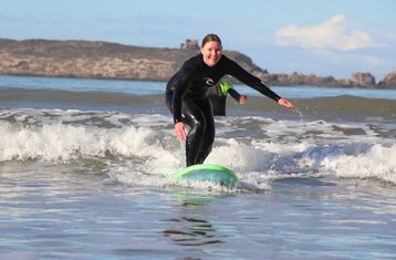 6 días de campamento de surf económico para todos los niveles en Essaouira, Marruecos
