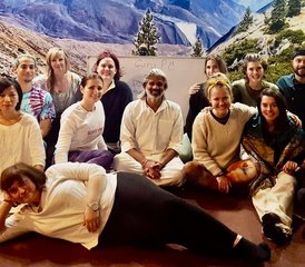 411 jours-100h en formation de professeur de yoga pour femmes et retraite à Rishikesh, Inde - Photo 1