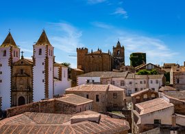 Caceres Retreats & Trips