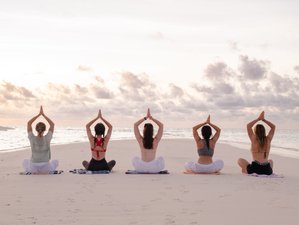 4 Day Sea Adventure and Harmony of the Ocean Yoga Retreat in Naifaru, Maldives