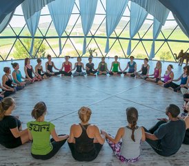 98 Day Spring Happiness Boosting Retreat in Villamartín, Andalusia Spain - Photo 1