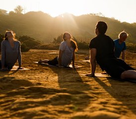 8 jours en stage de yoga et surf Ocean Flow à Ericeira, Portugal - Photo 2
