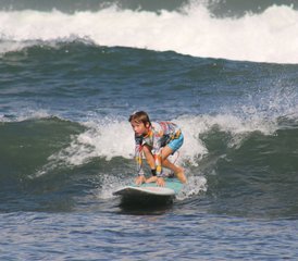 8 días de retiro de surf y yoga en Canggu, Bali, Indonesia - Photo 2