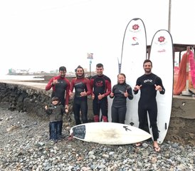 4 días de viaje privado con campamento de surf para principiantes en Punta Hermosa, Lima, Perú - Photo 5