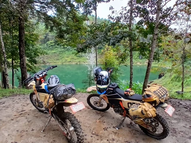 5 Day Between Fire and Water Guided Motorcycle Tour: Lake Atitlán Expedition photo 7