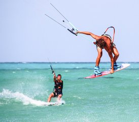 8-Daagse Kitesurfavontuur in Paje, Tropisch Paradijs van Zanzibar - Photo 2