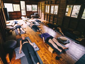 7 Day Semi-Silent Clairvoyant Meditation Retreat for Clarity in Guatapé, Colombia