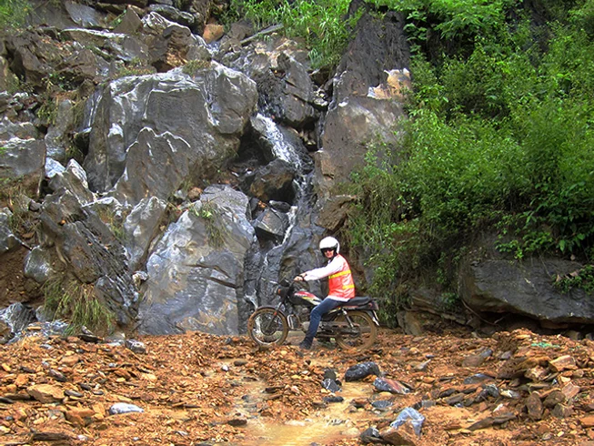 7 Day Vietnam’s Great Motorbike Trails Motorcycle Tour photo 2