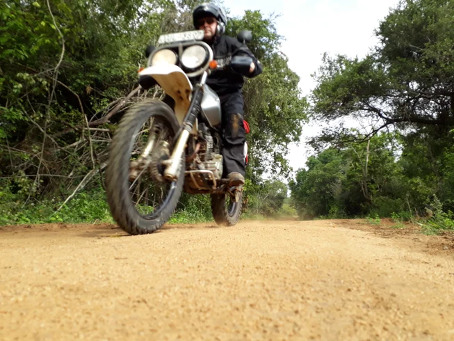 3 Day Getaway to Sigiriya, Kandy, and Negombo Guided Motorcycle Tour in Sri Lanka photo 7