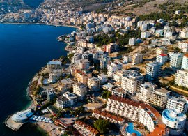 Saranda Retreats und Reisen
