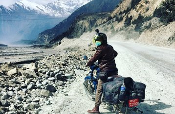 7 Tage Everest View Geführte Motorradtour in Nepal: Reise an die Spitze der Welt
