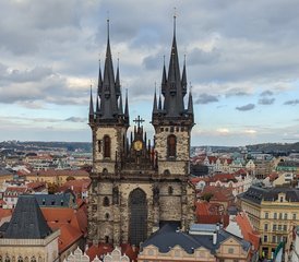 05 Tage Yogaferien mit Besichtigungen in der Wunderschönen Stadt Prag, Tschechien - Photo 1