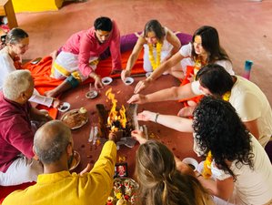 27-Daagse 300-urige Intensieve Multi Style Yoga Docentenopleiding in Goa, India
