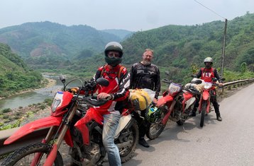 11 Tage Vietnam Geführte Motorrad-Tour von Hanoi nach Hoi An über Sapa, Mai Chau und DMZ