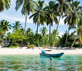8 jours en stage de surf paisible avec bungalows en bord de mer et vagues de classe mondiale à Mentawai, Indonésie - Photo 2