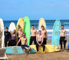 5 días de clases de surf y yoga para principiantes en un campamento de surf en Tamraght, Marruecos - Photo 2