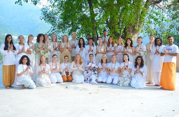14 Tage Breathwork, Meditation, Ayurveda-Therapie & Holistisches Yoga Retreat in Rishikesh, Indien