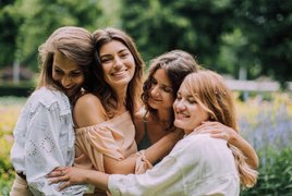 All Inclusive Frauen Empowerment Retreats und Reisen