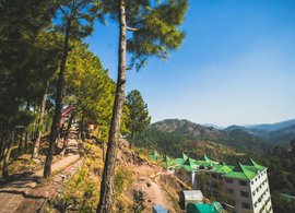 Bergstation Solan Retreats und Reisen