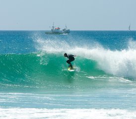 15 jours de surf tous niveaux à Lourinhã, dans la région centrale du Portugal - Photo 4
