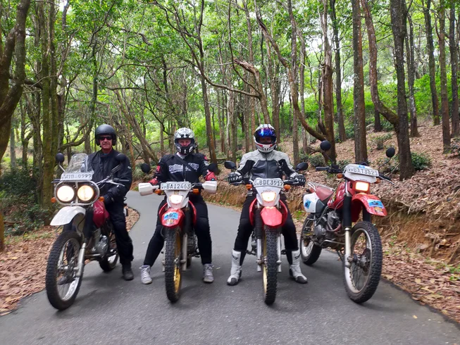 8 Day Explore Untouched Nature With a Guided Motorcycle Tour in Sri Lanka