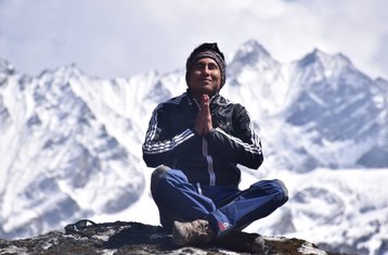 13 jours en stage de trek au camp de base de l’Annapurna avec yoga au Népal