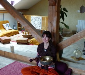 38 jours en retraite privée de yoga et sonothérapie pour femmes dans le Vercors, France - Photo 1
