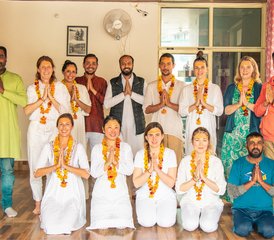 1012 jours-100h en formation de professeur de kundalini yoga à Rishikesh, Inde - Photo 1