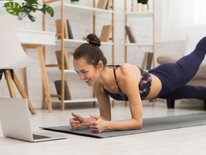 25 Tage 200-Stunden Einheitliche Online Yogalehrer Ausbildung
