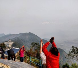 10 mois de sadhana en formation de yoga tantra à Chandragiri, Kathmandu, Nepal - Photo 5