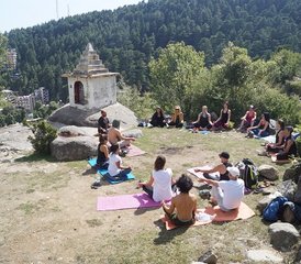 77 Tage Kurzmeditations- und Yoga-Urlaub in Dharamsala, Indien - Photo 1