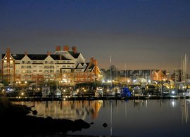 Phoenicia Retreats und Reisen