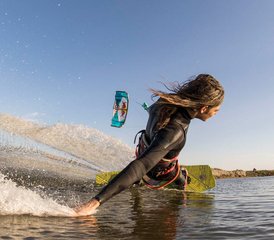 5-Daagse Kitesurfkamp voor Beginners en Gevorderden in Oostvoorne, Zuid-Holland, Nederland - Photo 3