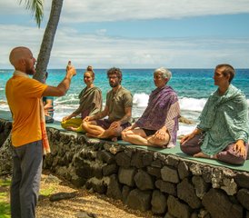 17 Day 200-Hour Yoga Teacher Training in Hawaii, USA - Photo 2