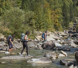 6 días de peregrinación meditativa: viaje largo de trekking con yoga en Ordesa y Monte Perdido, España - Photo 3