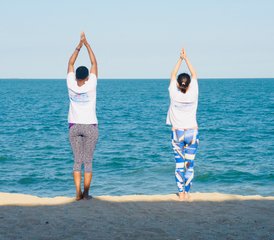 05 Day Bespoke Yoga Holiday in Qingdao, China with Green Tea Picking, Temple Visit, and More - Photo 1