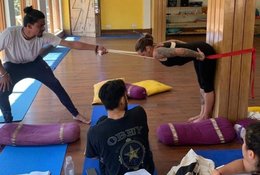 10 jours en stage de yoga 100h à Rishikesh, Inde