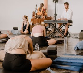 8-tägige 50-Stunden Yin Yoga Lehrer*innen-Ausbildung auf Koh Phangan, Thailand - Photo 2