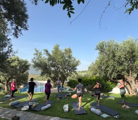 7-Daagse Herstel Je Balans en Herverbinding Kleinschalige Yoga Retreat in Orgiva, Spanje - Photo 2