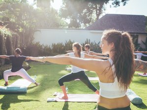 7 Day Luxury Healthy Women's Yoga Vacation With Spa Treatments in Canggu, Bali