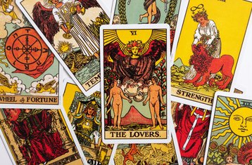 Konsultieren Sie einen Experten in einer 60-minütigen Online-Psychologischen Tarotkarten-Einzelsitzung