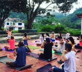 10 días de retiro de yoga, senderismo, sanación con sonido y detox cerca de Katmandú, Nepal - Photo 2