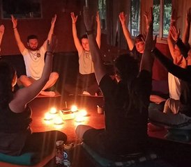 24 jours-200h en formation de professeur de guérison par le son et méditation à Rishikesh, Inde - Photo 4