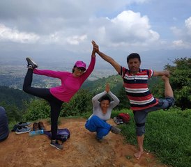 721 días de formación de profesorado de yoga de 200 horas y tour espiritual en Nepal - Photo 1