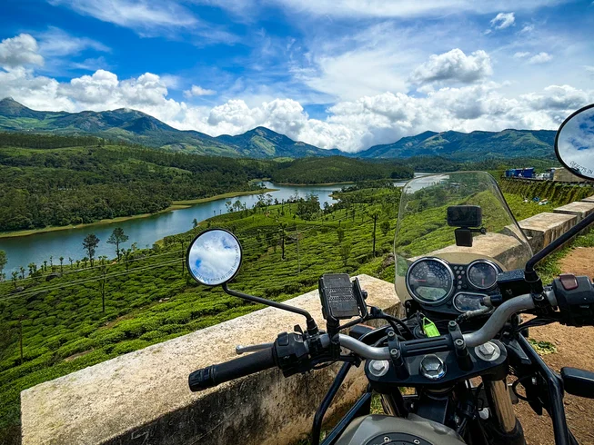 6 Day Guided Motorcycle Tour in Kerala, India photo 2
